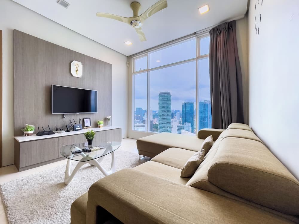 Deluxe Apartment, City View
