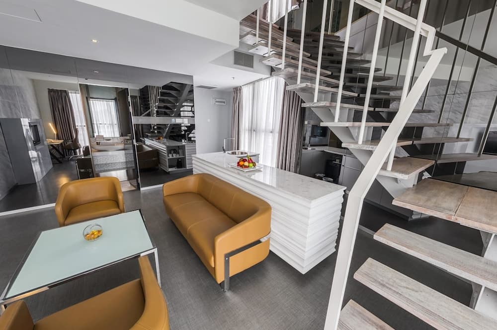 Duplex Suite